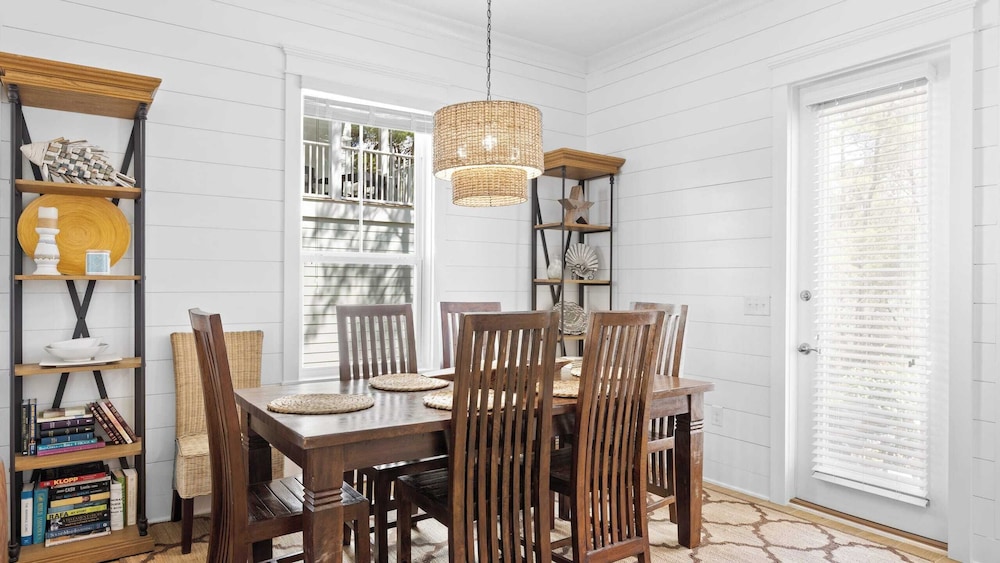 2 Homes in Inlet Beach by Avantstay Dock+lake Access, Saltwater Pool, Close to the Beach