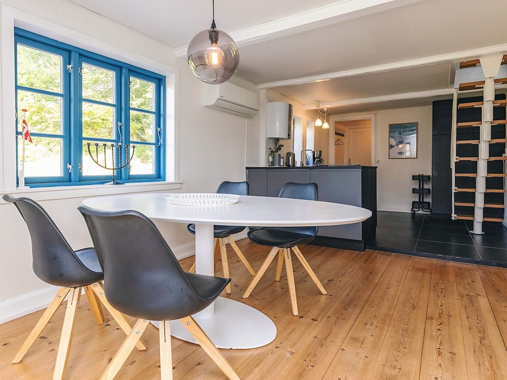 6 Person Holiday Home in Rude