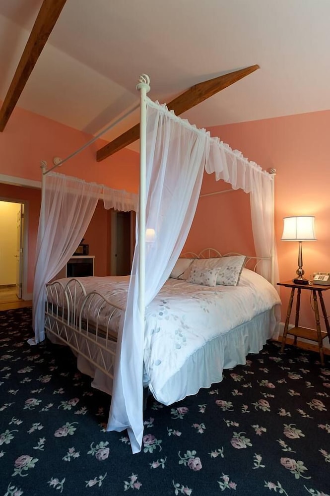 Glenmoor By the Sea