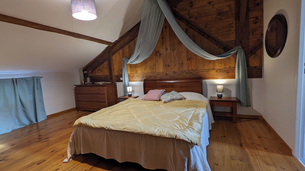 Gîtes et Chambres d'Hôtes Peyrecout Tarn