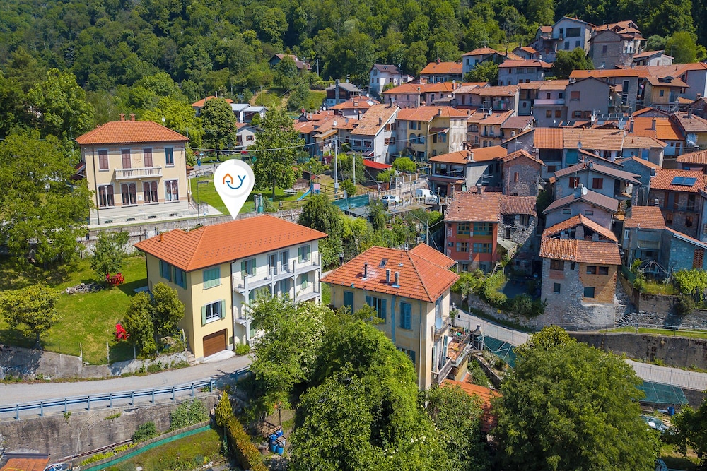 Viola Apartment