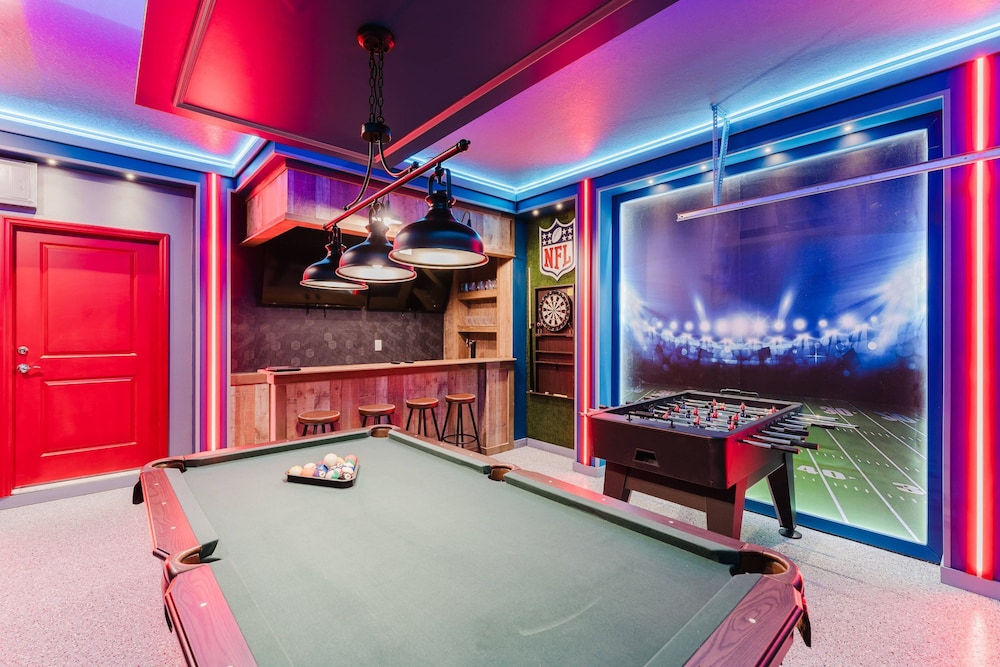 Amazing 7 bd Summerkitchen Gameroom