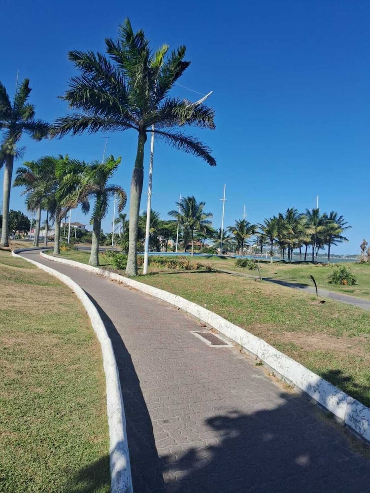 Apto com Wi-fi a 950m da Praia da Tartaruga