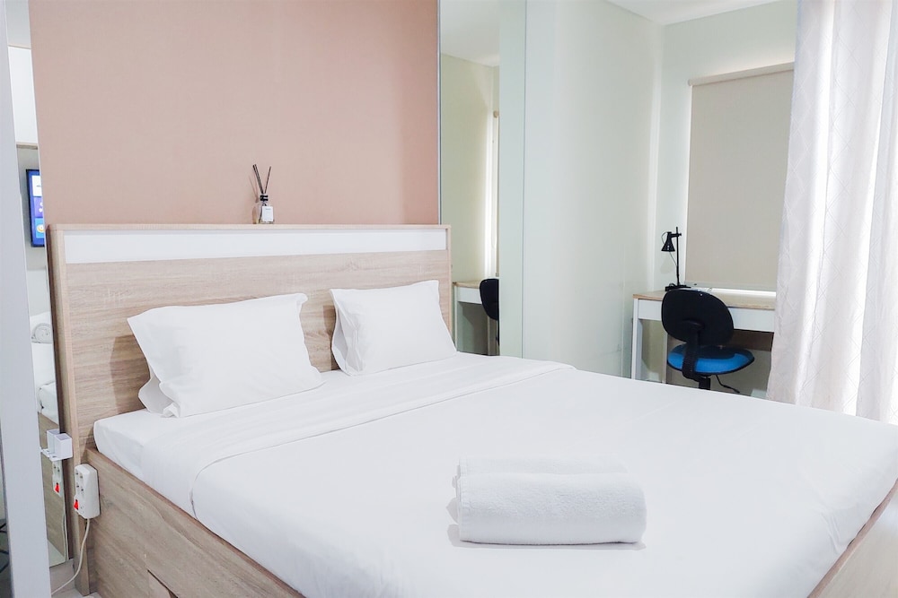 Minimalist and Homey Studio at Springwood Residence Tangerang Apartment