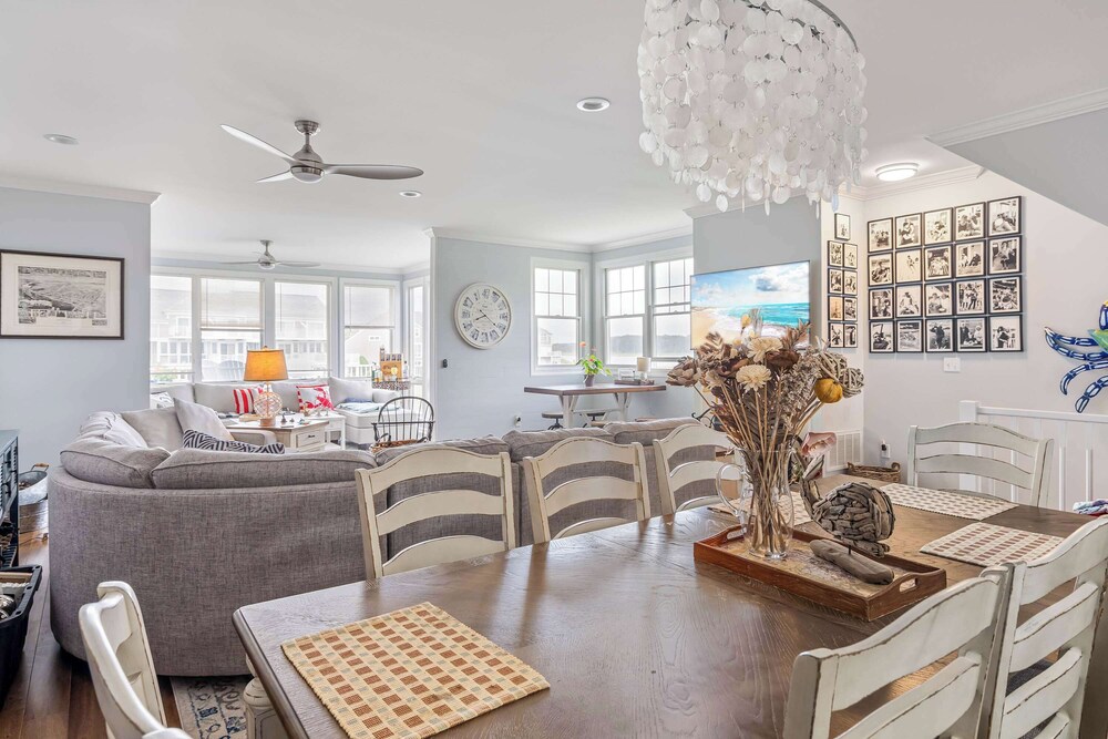 Whale of a Time Waterfront Stay for 10 With Resort-style Amenities