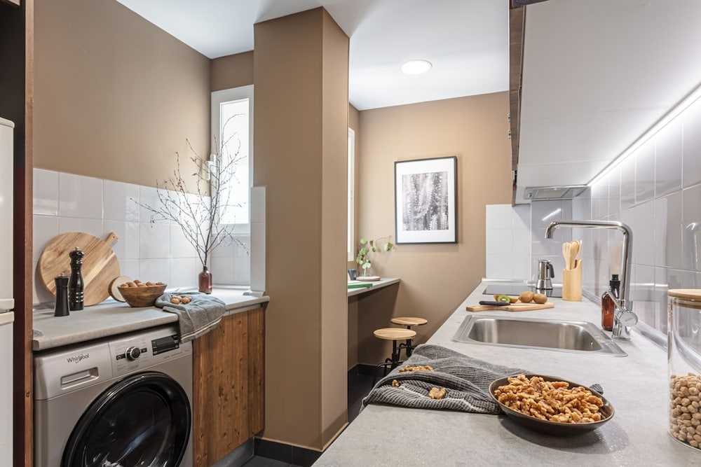 Bechar - 2 Bedrooms in Castellana
