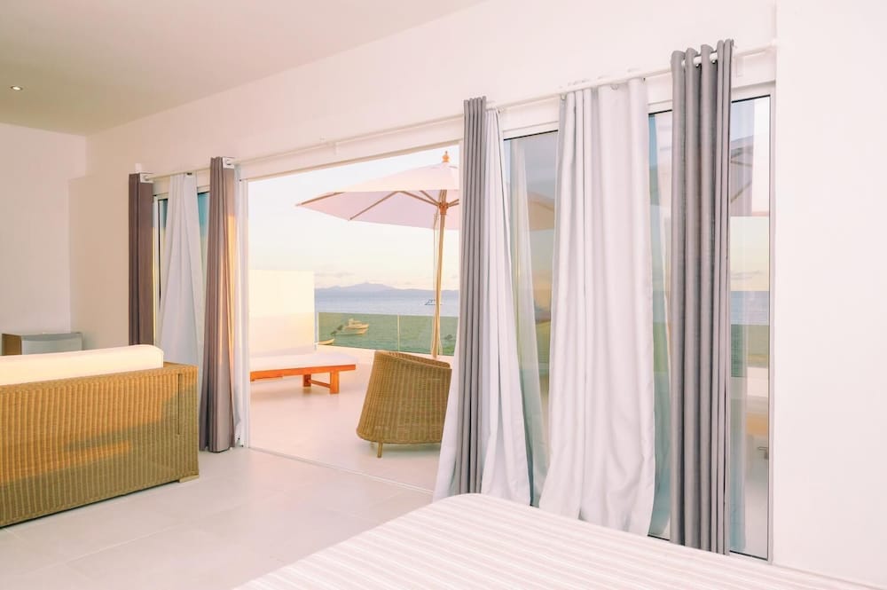 Etoile Blanche view 4
