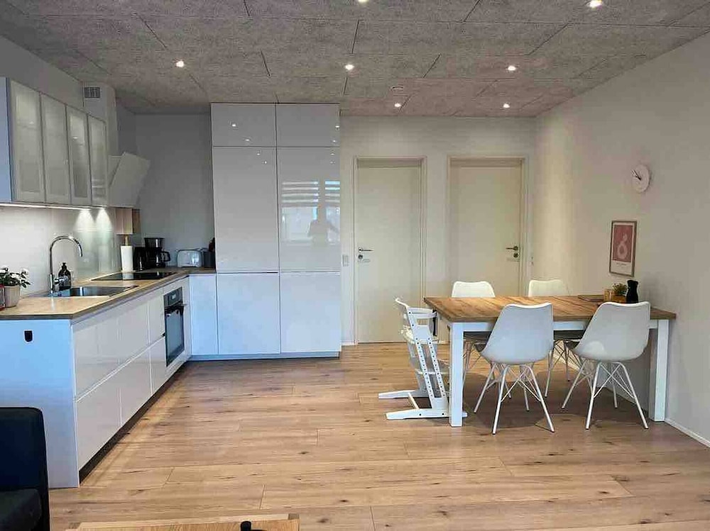 Cozy Ocean View Apartment in Hoyvík, Faroe Islands
