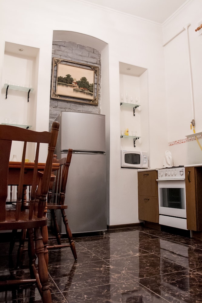 Apartment near Arena City view 3