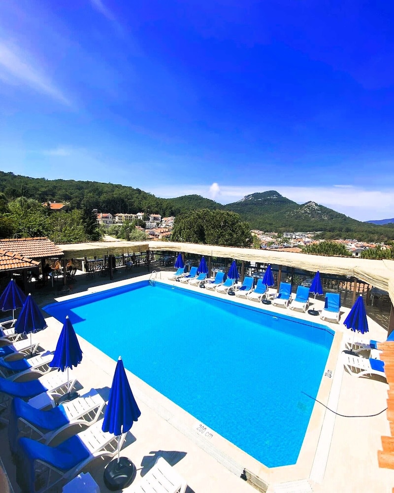 pH Ölüdeniz