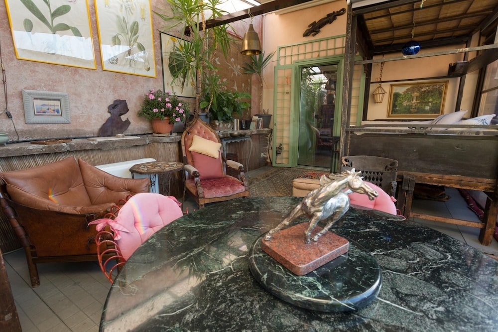 The Trastevere Penthouse Experience