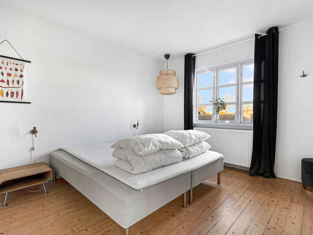 5 Star Holiday Home in Ronne