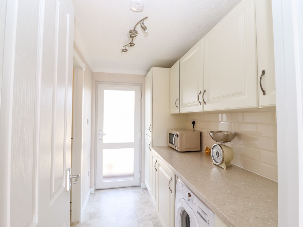 12 Bucklesham Park