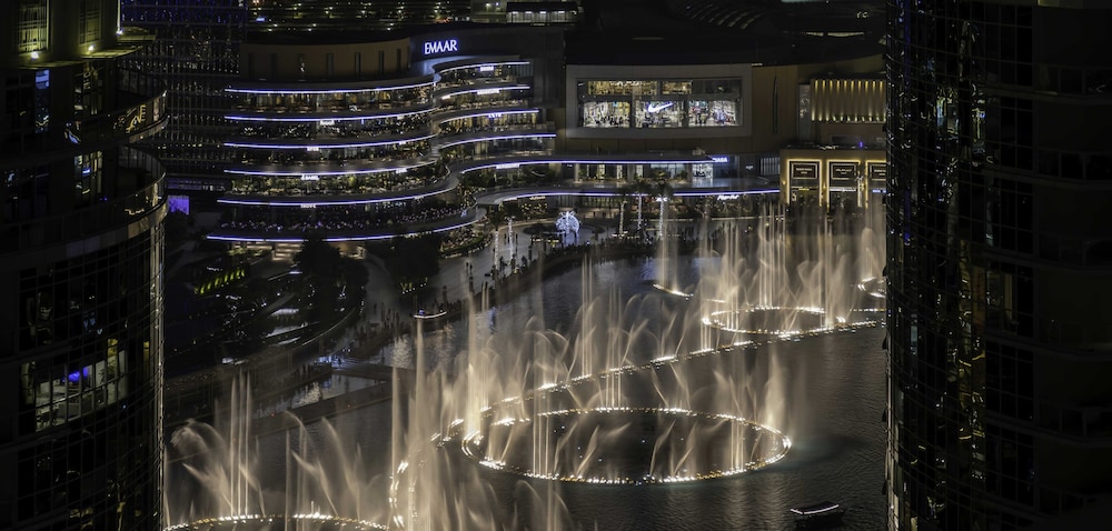 LUX The Burj Khalifa Fountain View Suite