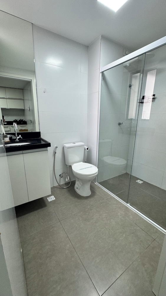 FLAT VIP SOLON MANAIRA