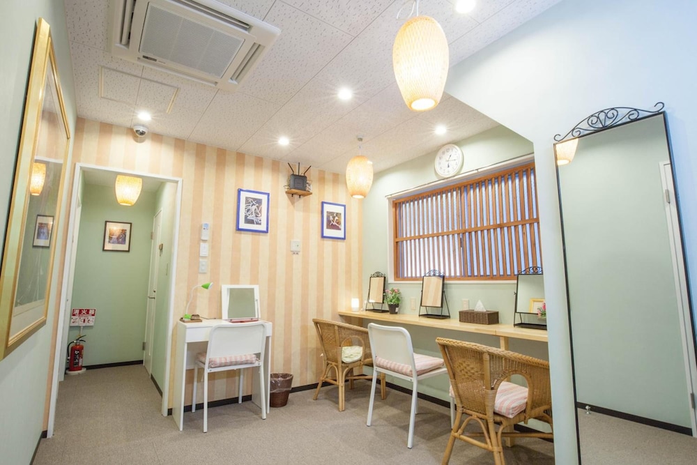 Akasaka-no Sato - Caters to Women - Hostel