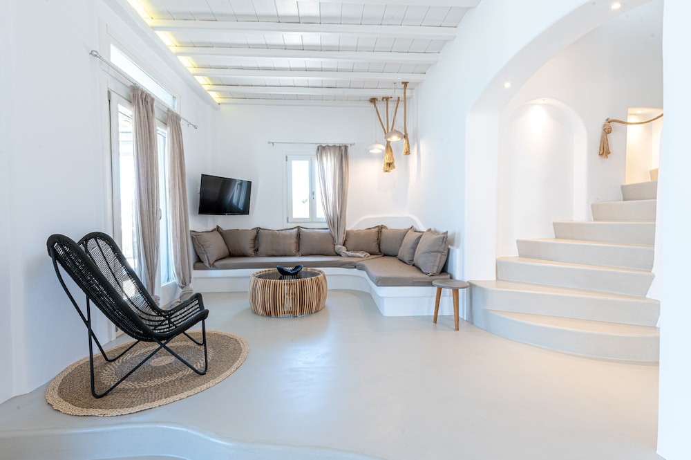 Carpe Diem Villas Mykonos - Heated Pool