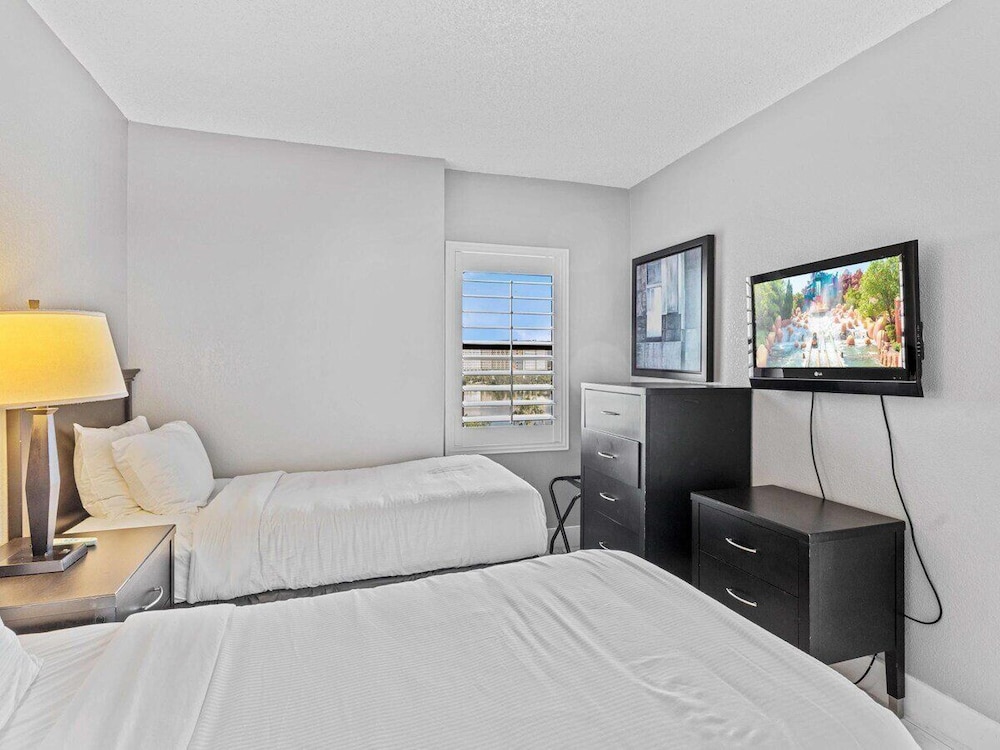 Enclave Swanky