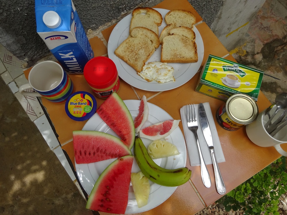 Homeland Swahili Lodge - Hostel