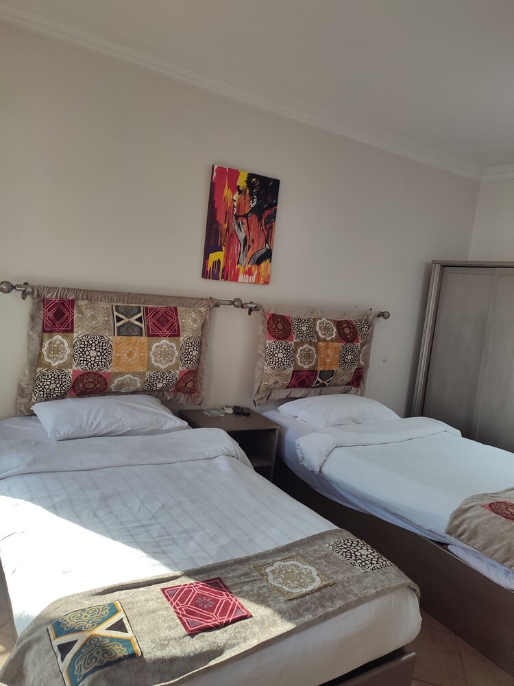 Welcome Arabesque Hostel