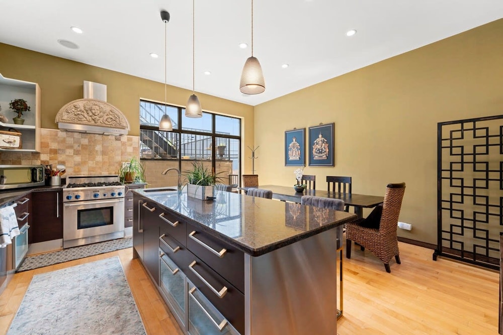 Zen Oasis of Elegance Expansive Executive Home