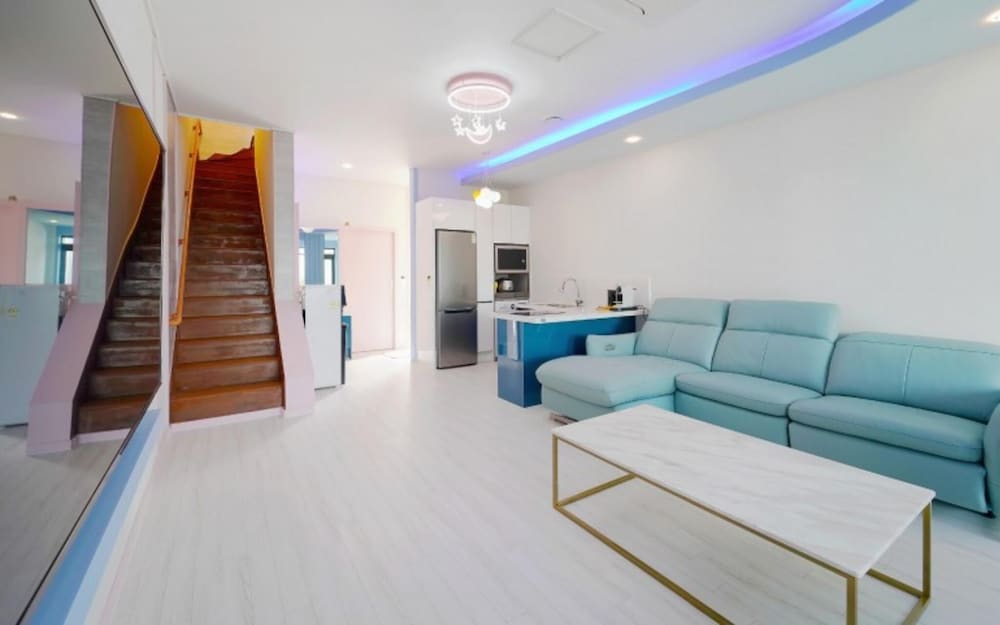 Yeosu Calma Pool Villa view 2