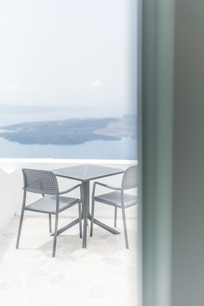 Agave Santorini Design Boutique Hotel