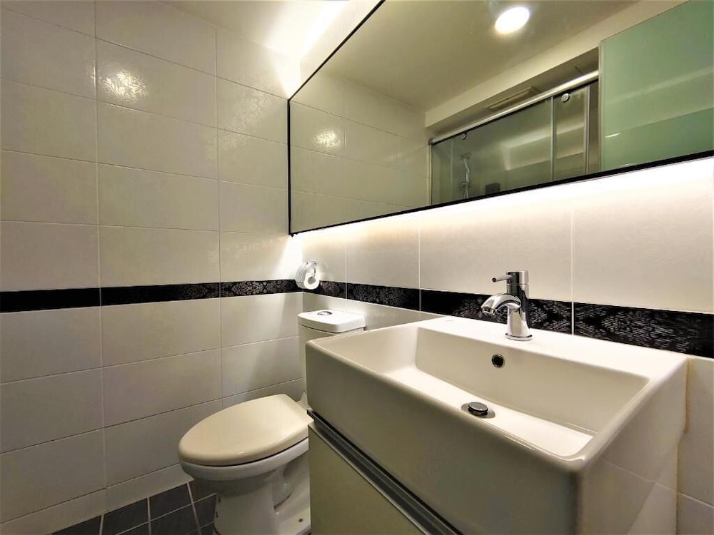 HUB HOTEL XIMEN XINING INN