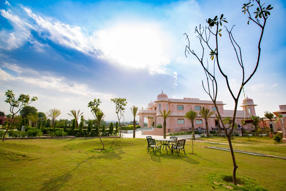 Buena Vista Luxury Resort
