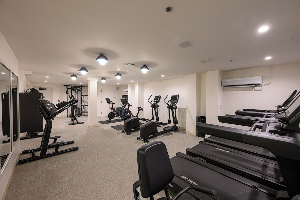 Hotel Heron Old Town Alexandria - Property Image 76