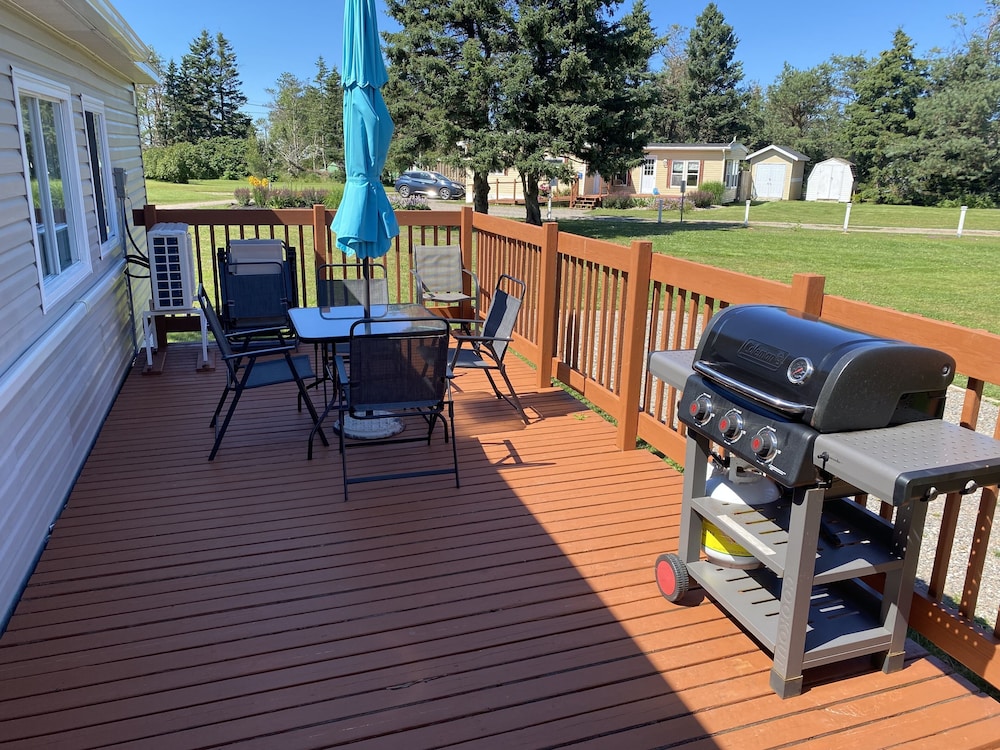 Parkside Cottages and Suites