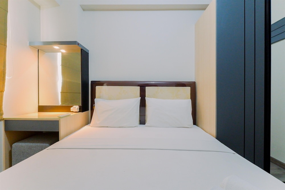 Good Price and Warm 2BR at Podomoro Golf View Apartment
