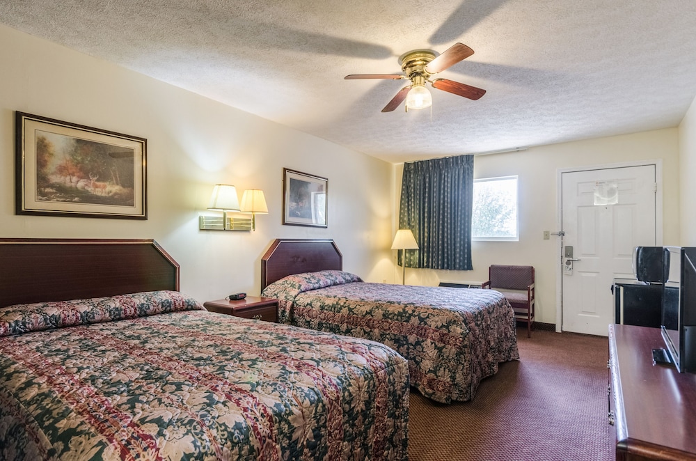 Deerfield Inn