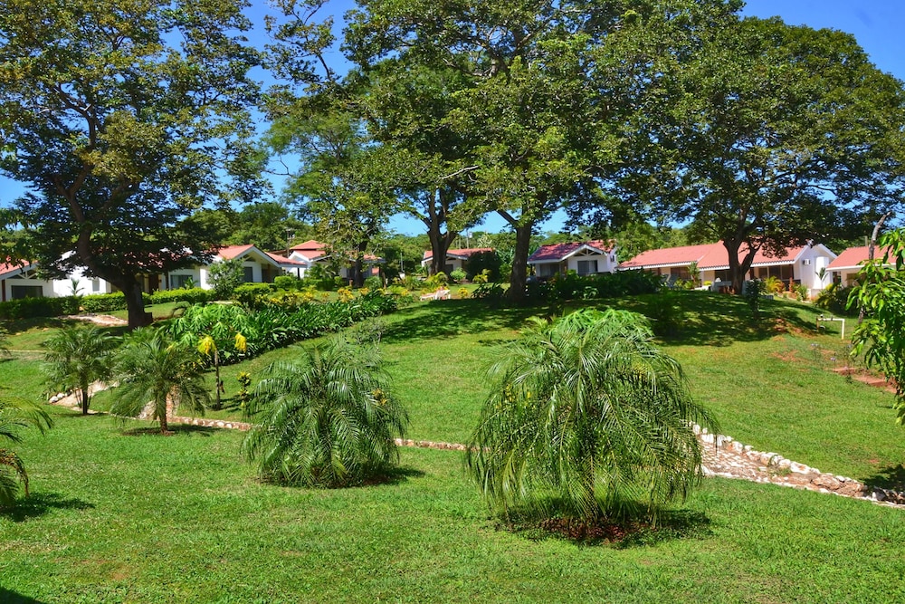 Playa Lagarto Eco Development