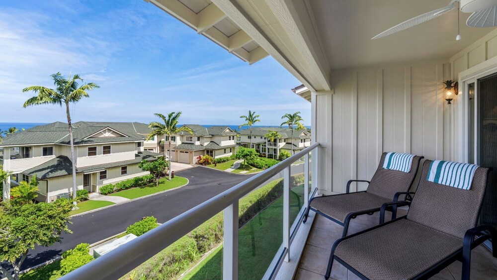Updated Townhome Ocean View Private BBQ & Lanai - Vrkcv