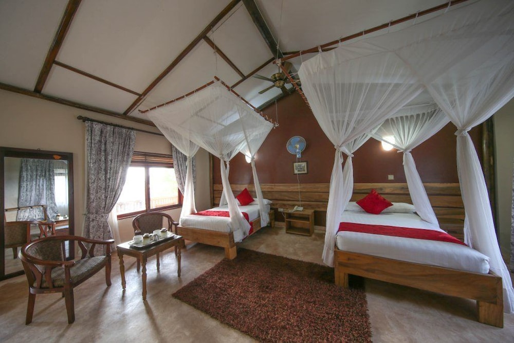 Pakuba Safari Lodge view 5