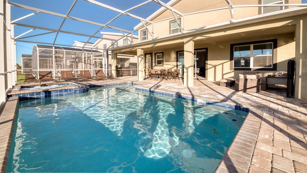 The Retreat at Champions Gate by Nova
