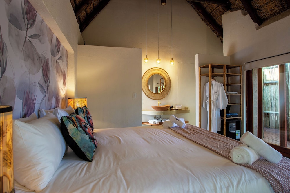 ETNIKA MANOR HOUSE - Adults Only