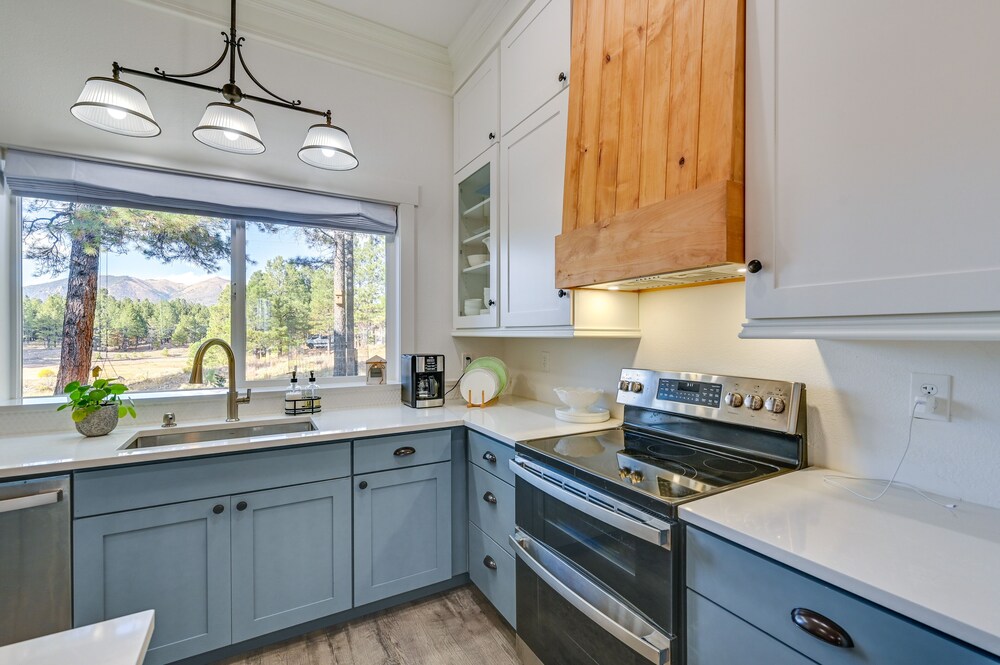 Charming Flagstaff Apartment: 5 Mi to Downtown view 3