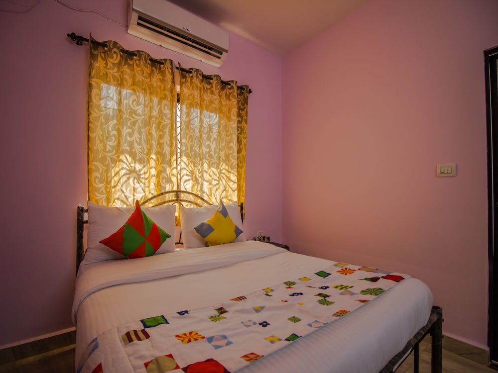 OYO 13914 Home Graceful Studio Siolim