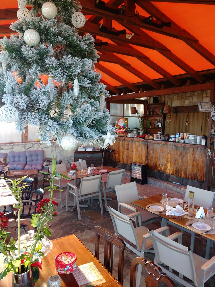 Gero-fotis Guesthouse - Upper Floor Superb View