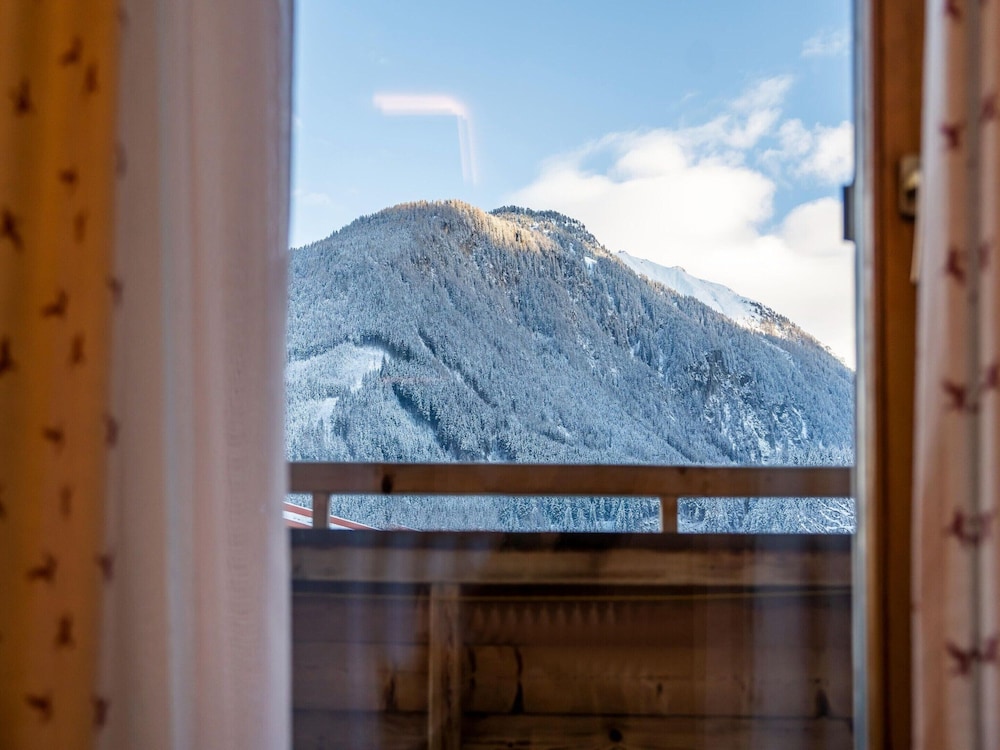 Chalet in Neukirchen Near Ski Arena Wildkogel