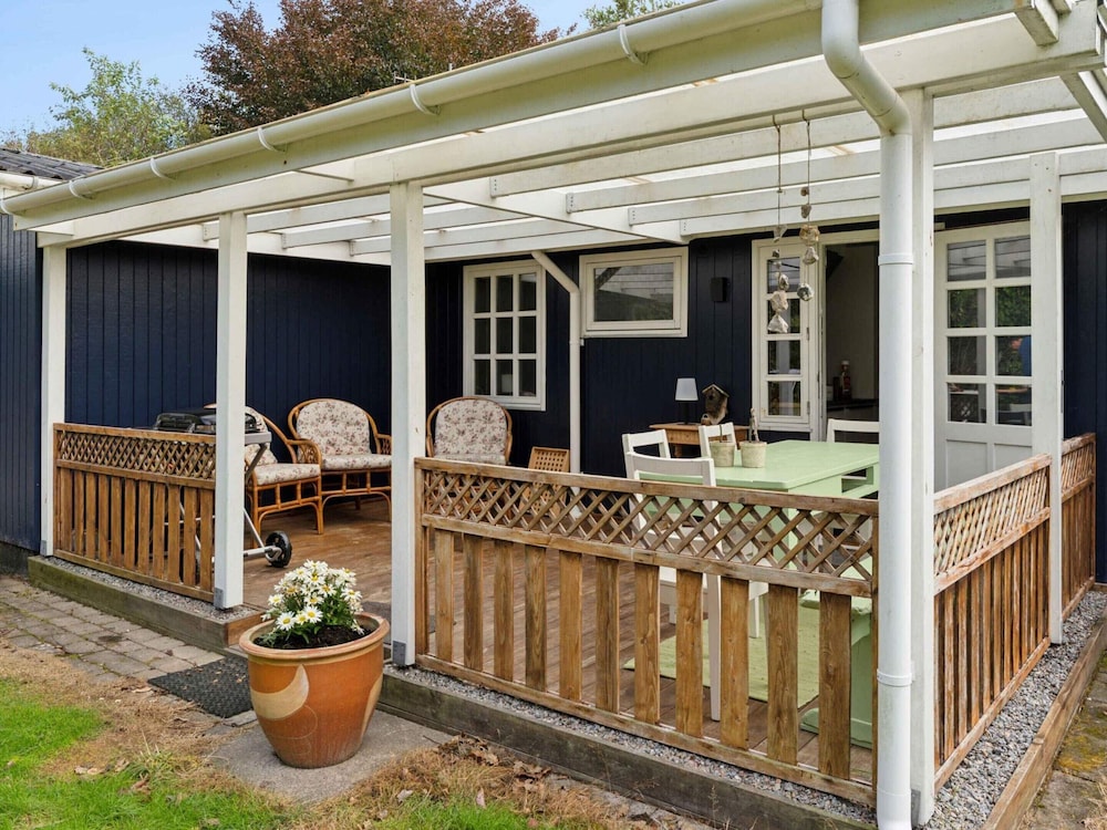 4 Star Holiday Home in Roslev