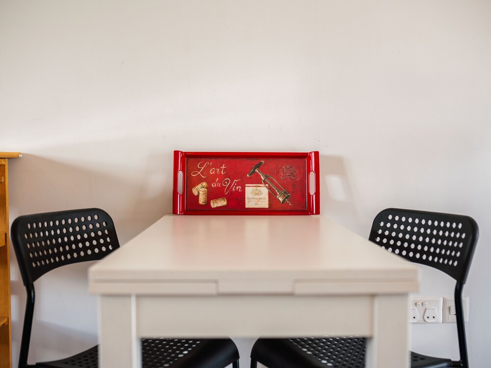 Sunny and Family Friendly Apartment Directly at the Pool