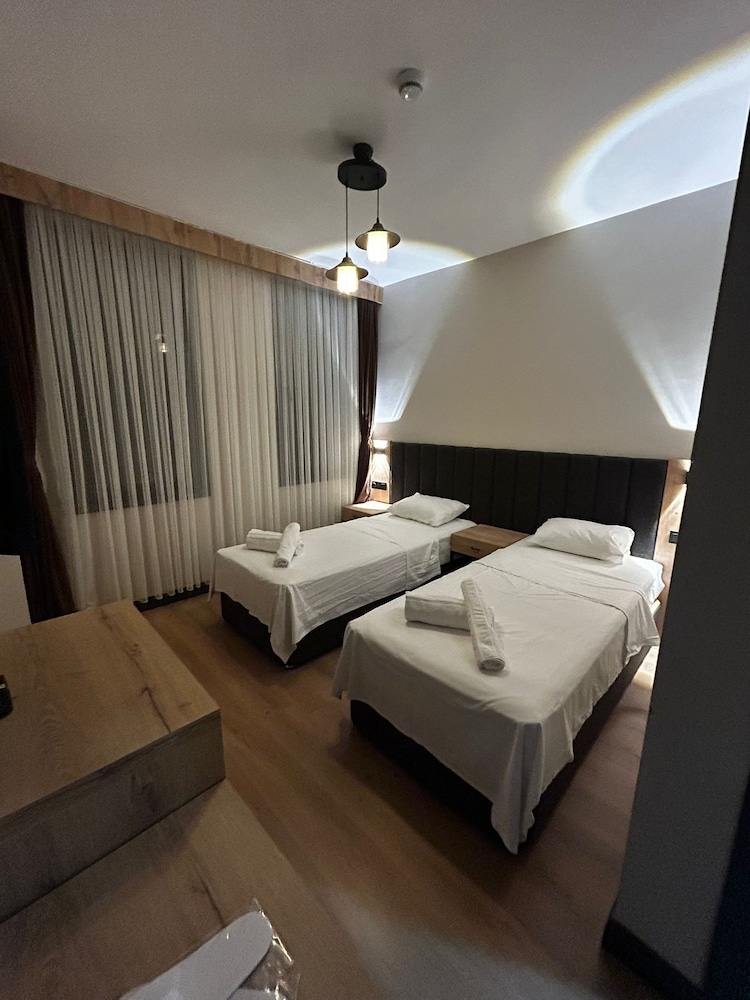 Mayavera Otel