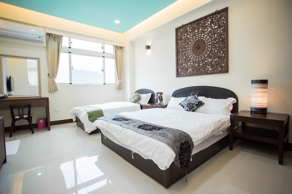 Village150 B&B