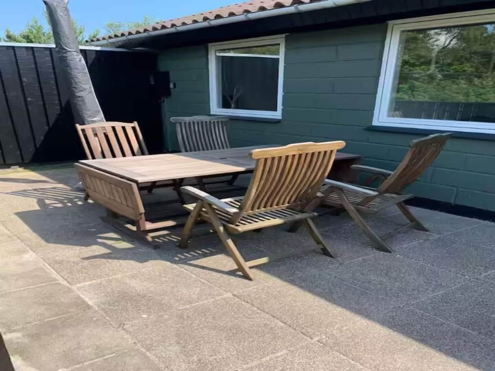 5 Star Holiday Home in Albaek