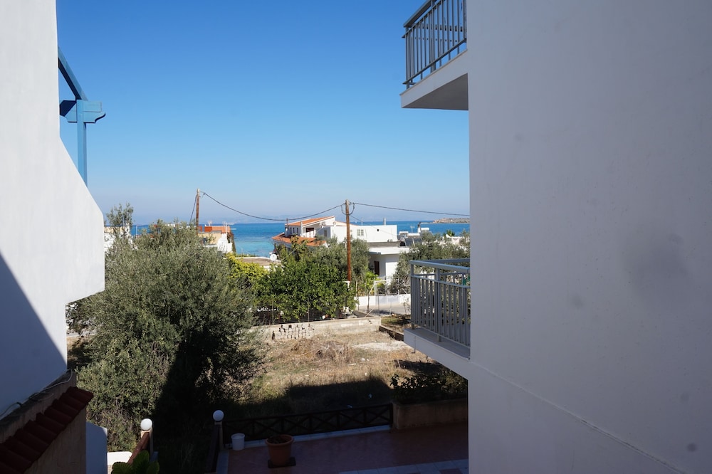 Yialos Studios