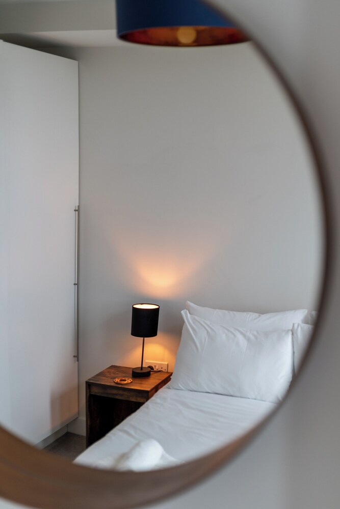 Chic & Stylish 2Bed in Heart of London