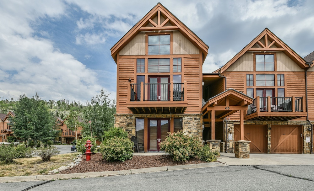Antlers Gulch 501 by SummitCove Vacation Lodging